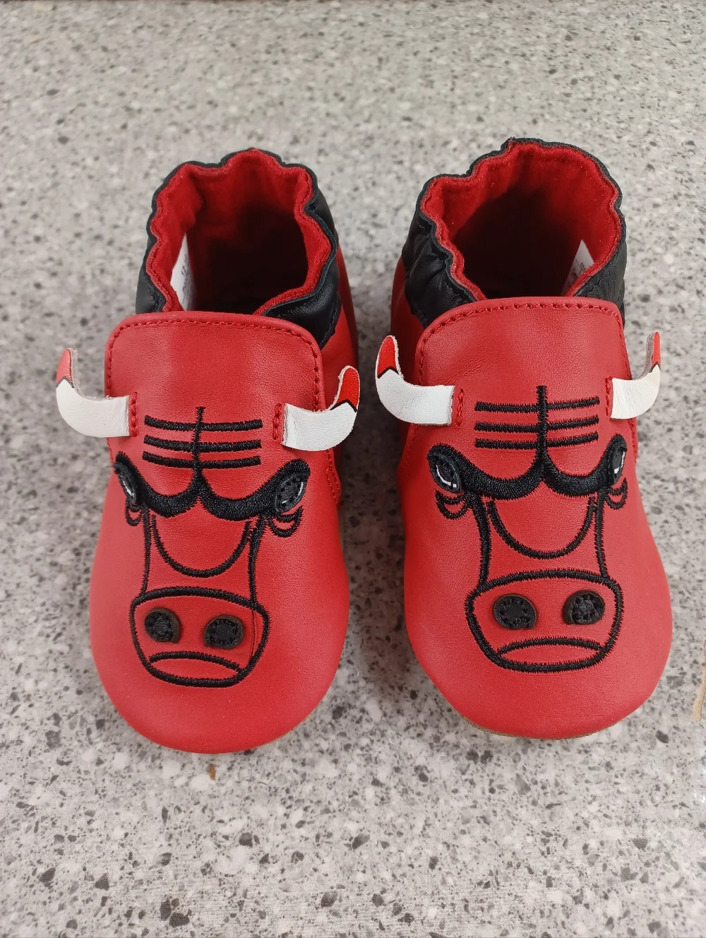 Chicago Bulls Red Leather Baby Bootie - ROBEEZ Infant Soft Sole Shoes